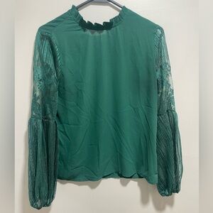 Elegant Green Lace Sleeve Women's Top